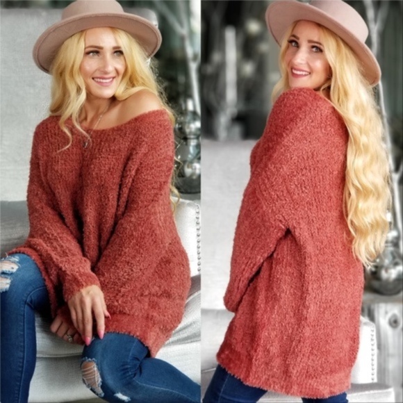 Ultra Soft Oversized Cozy Womens Sweater - Picture 3 of 5